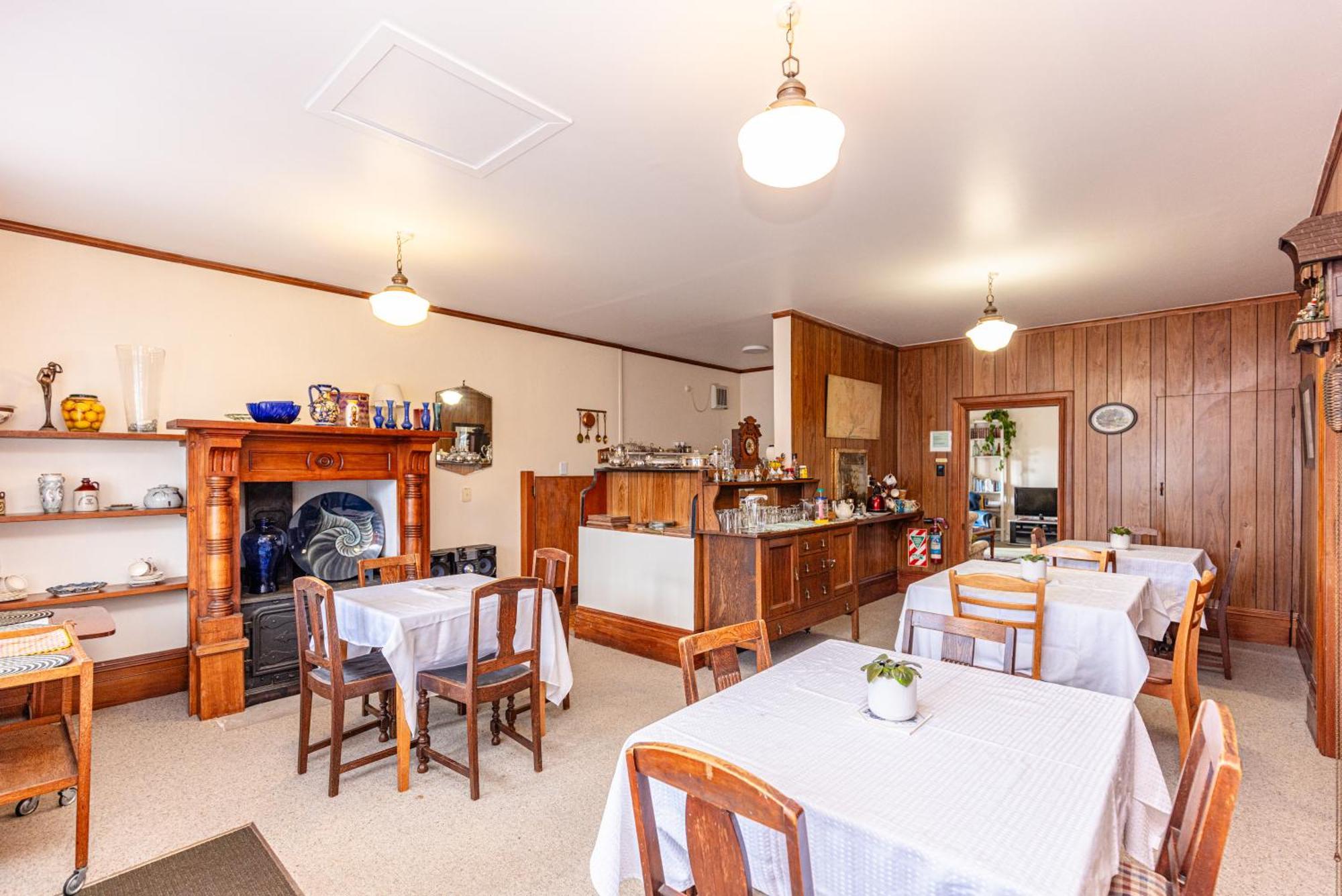 Braemar House B&B And Yha Hostel Whanganui Buitenkant foto