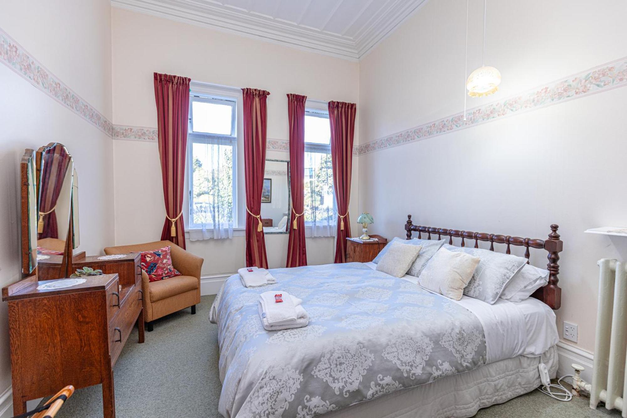 Braemar House B&B And Yha Hostel Whanganui Buitenkant foto