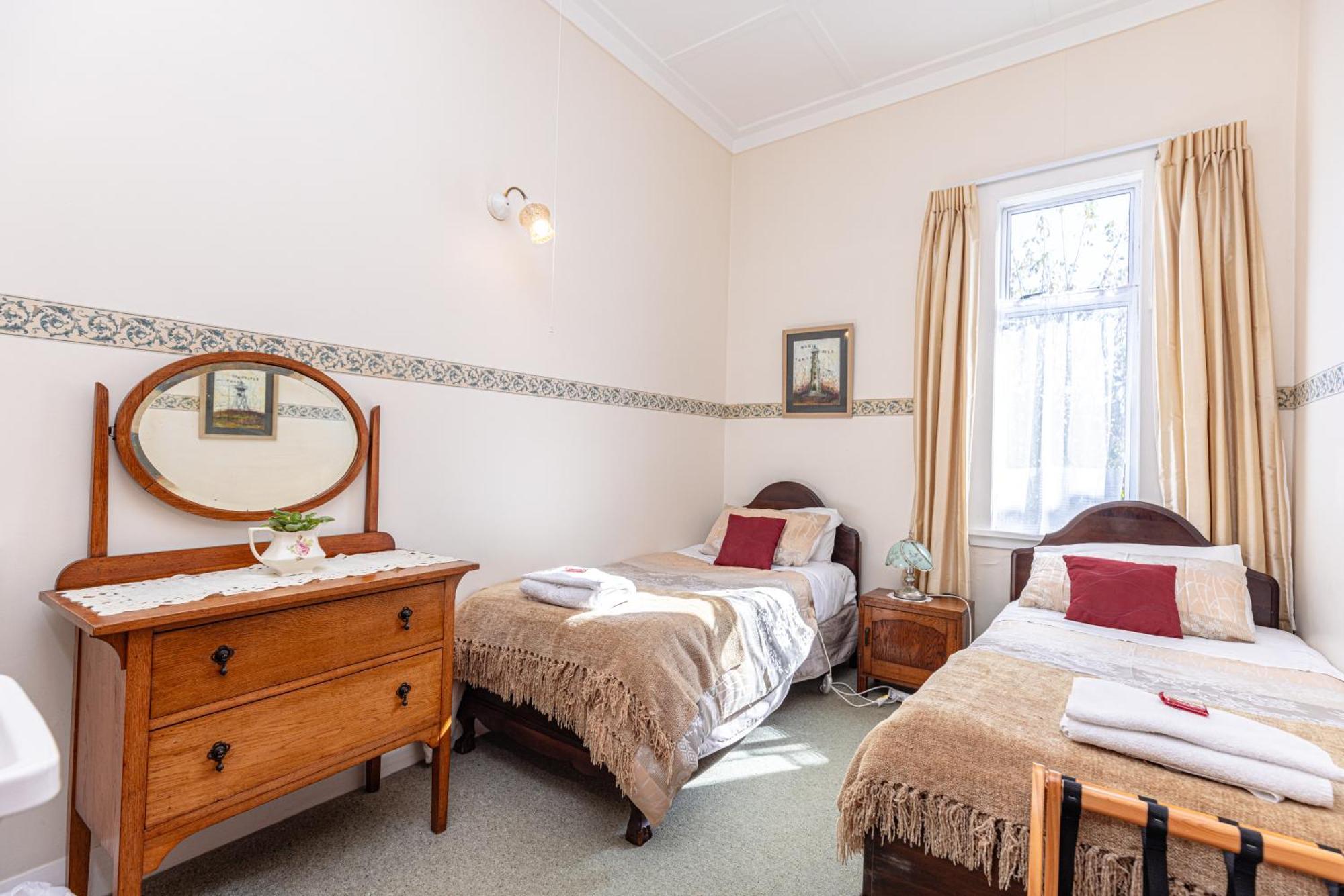 Braemar House B&B And Yha Hostel Whanganui Buitenkant foto