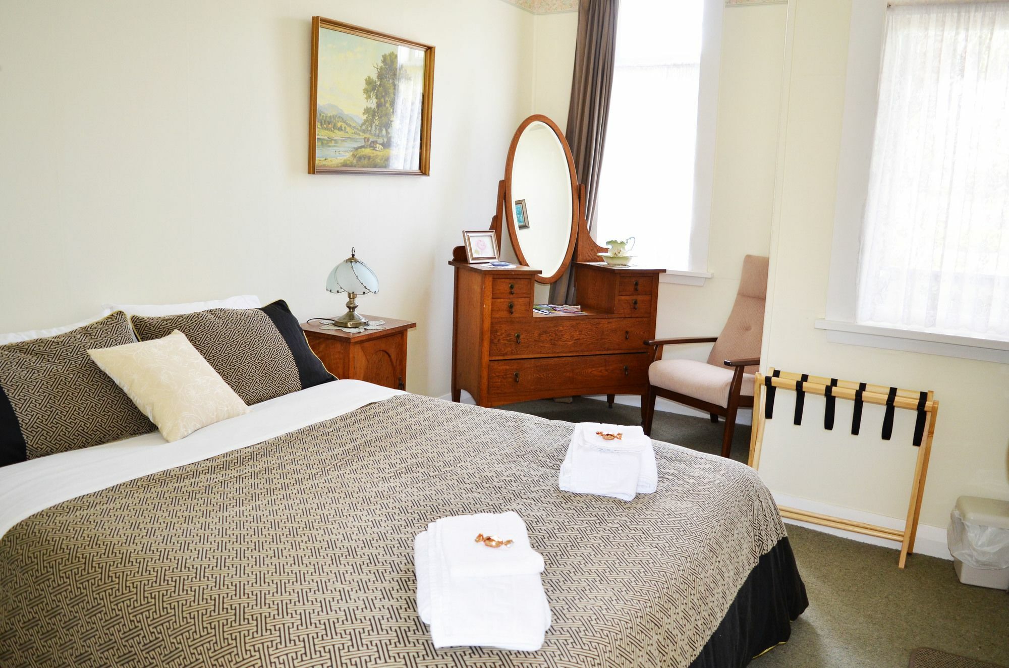 Braemar House B&B And Yha Hostel Whanganui Buitenkant foto